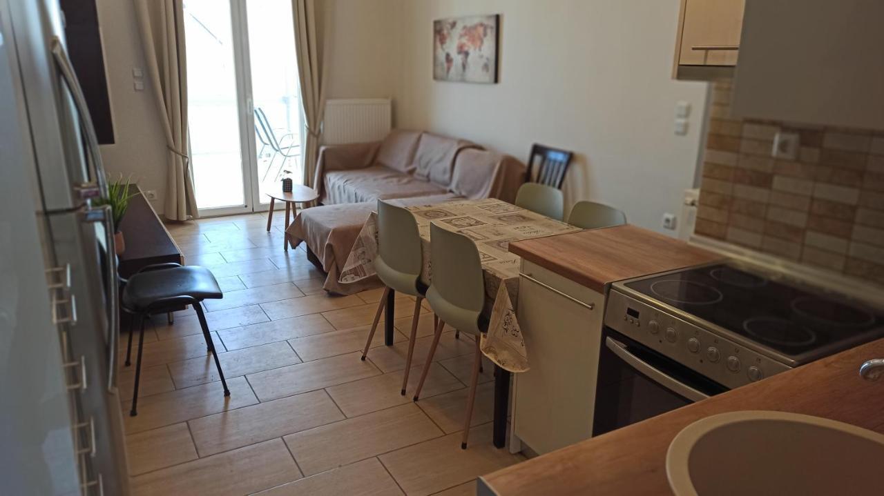 Penthouse With An Incredible View 350M From Metro Station! Apartment Atena Exterior foto